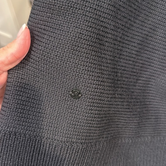 Lululemon sweater cardigan like new! - Picture 3 of 5